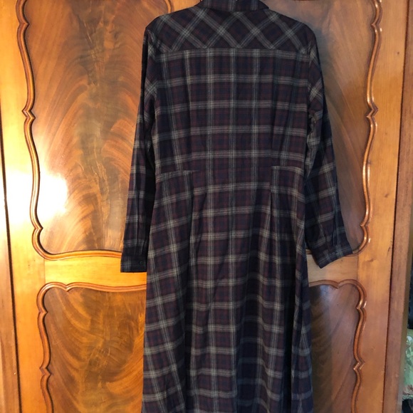 Uniqlo Plaid Long Sleeve Dress - Picture 3 of 5